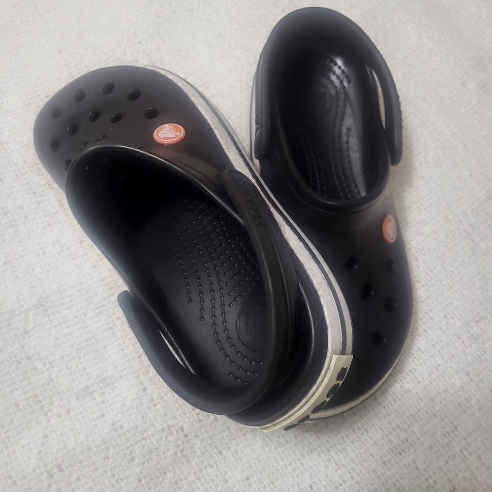 Boys Crocs (J) 4
